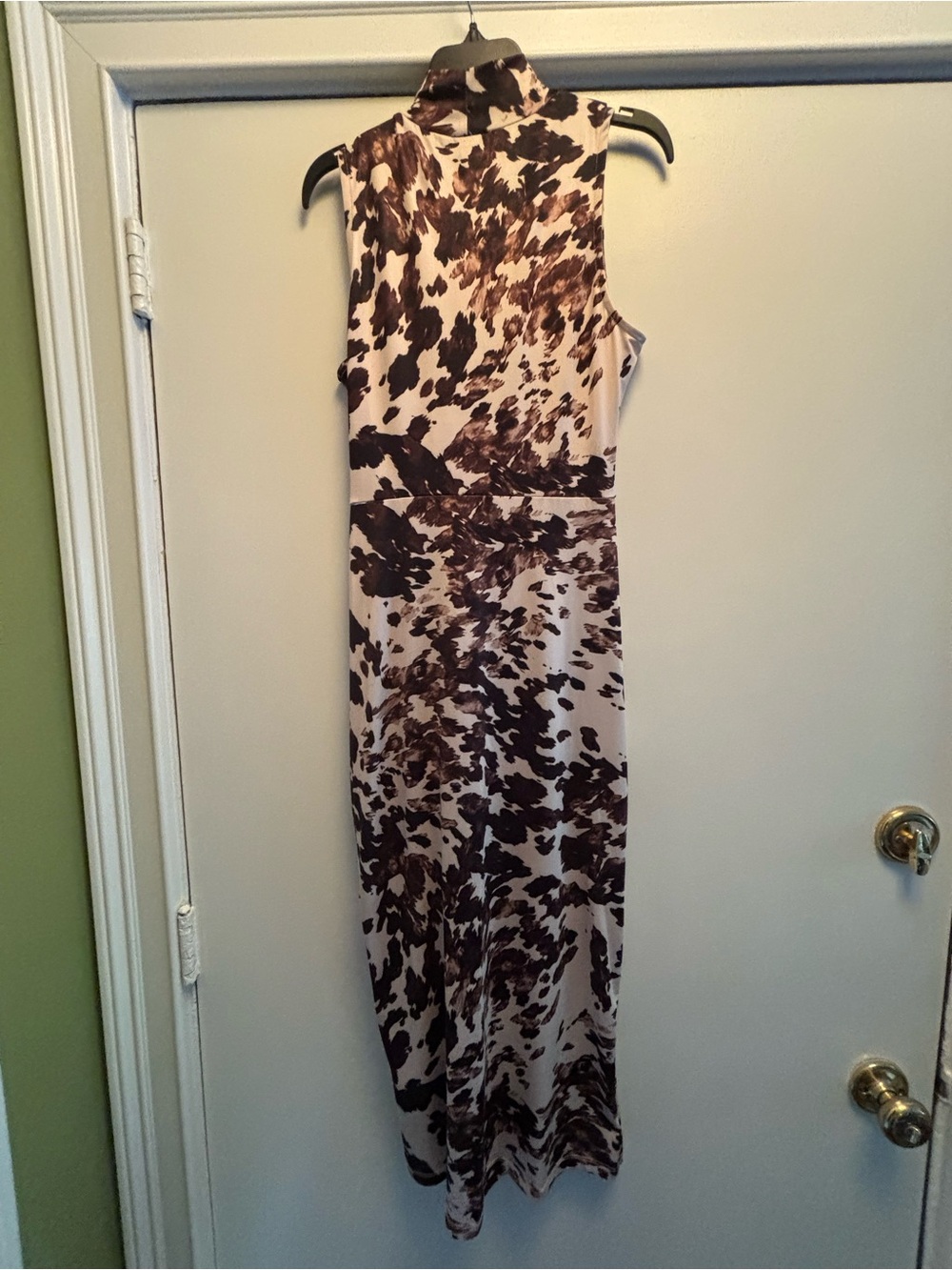 Sleeveless High-Neck Printed Maxi Dress in Cream and Brown Animal print EUC
